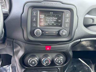 2016 Jeep Renegade Latitude 75th Anniversary Edition