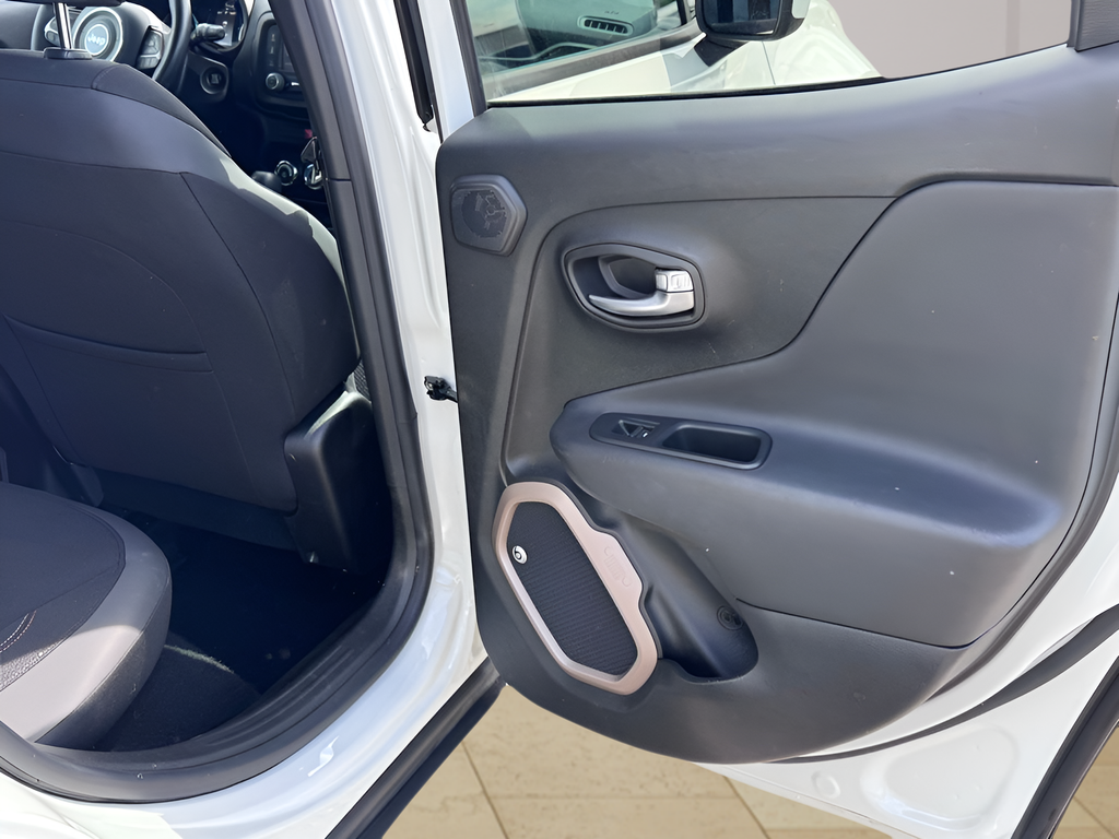 2016 Jeep Renegade Latitude 75th Anniversary Edition