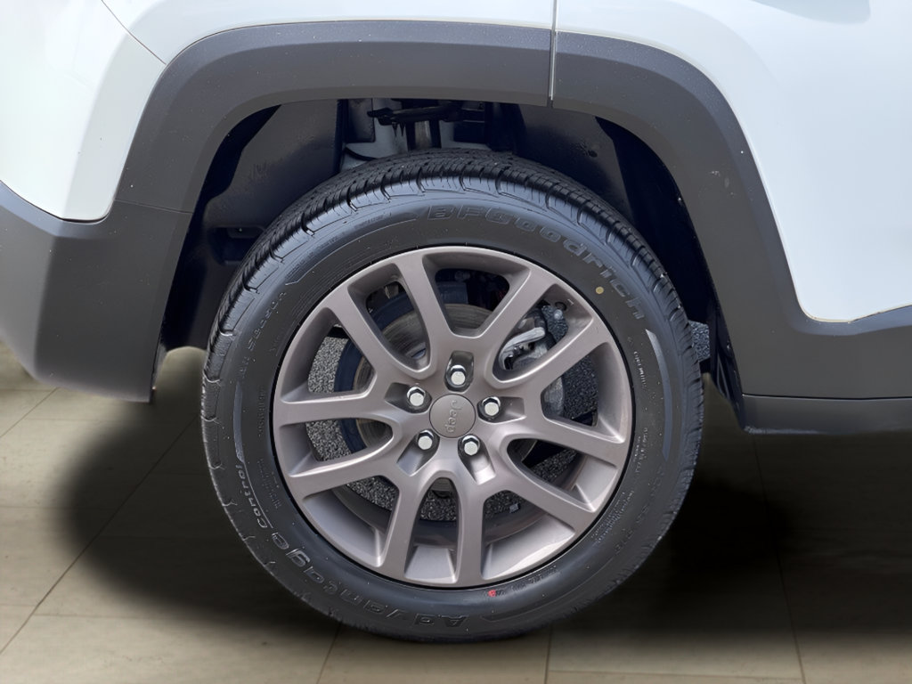 2016 Jeep Renegade Latitude 75th Anniversary Edition