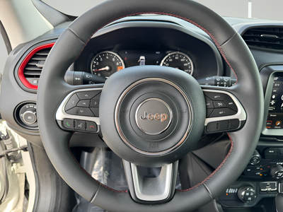 2023 Jeep Renegade Trailhawk