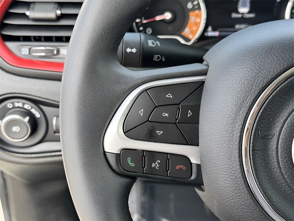 2023 Jeep Renegade Trailhawk