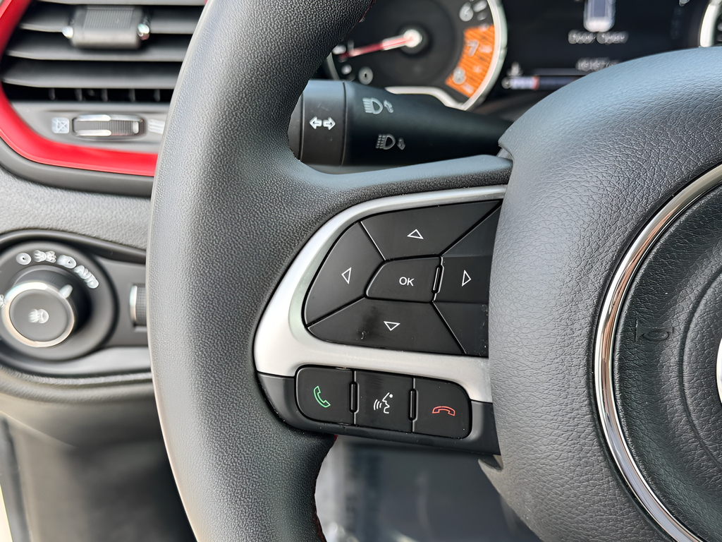 2023 Jeep Renegade Trailhawk