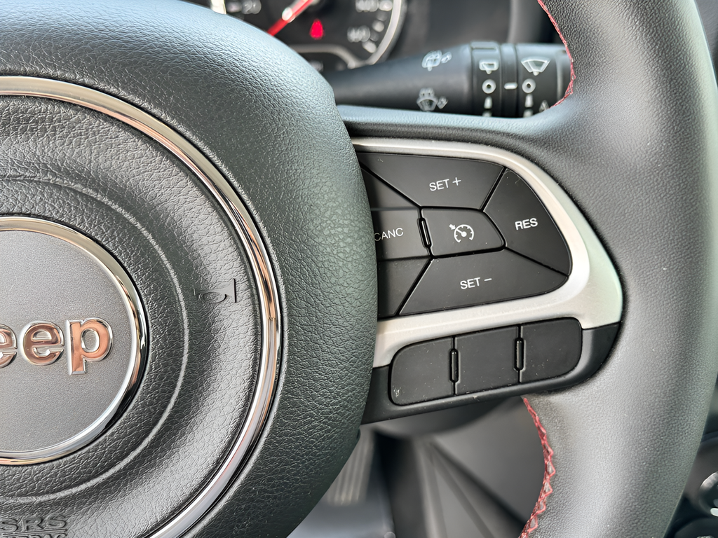 2023 Jeep Renegade Trailhawk
