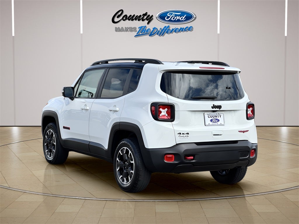 2023 Jeep Renegade Trailhawk