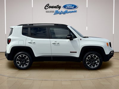 2023 Jeep Renegade Trailhawk