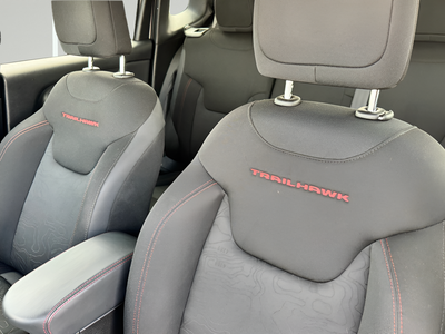 2023 Jeep Renegade Trailhawk