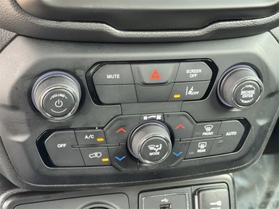 2023 Jeep Renegade Trailhawk