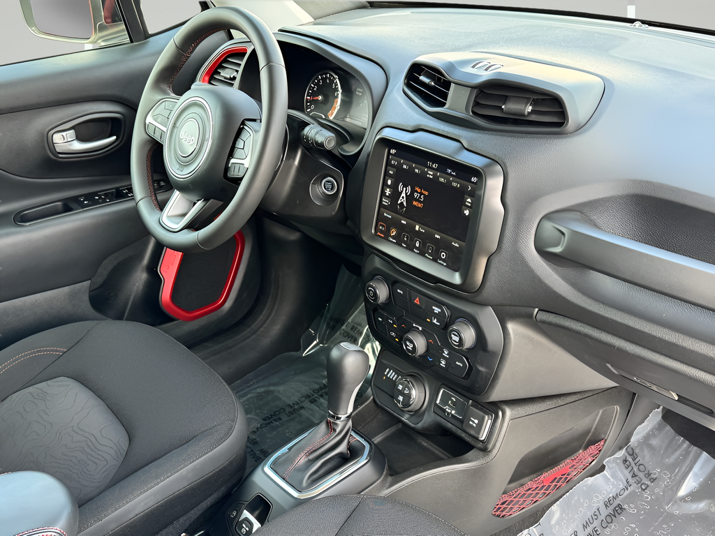 2023 Jeep Renegade Trailhawk